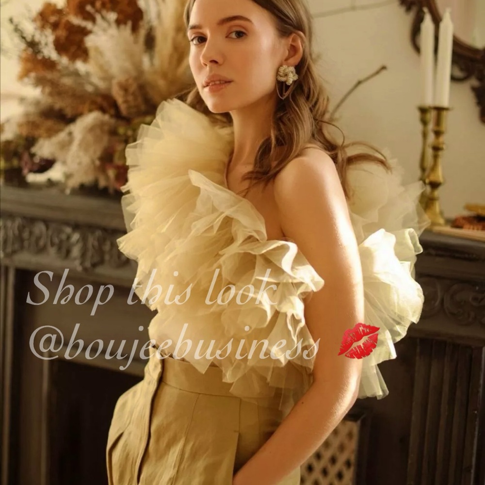 H&M One-Shoulder Top with Ruffled Tulle Trim - Picture 4 of 15
